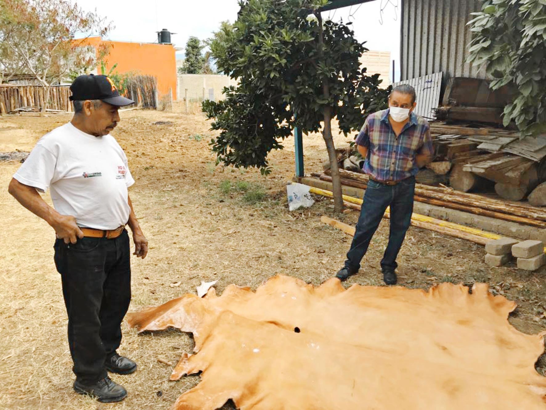 Don Saúl y don David se conocieron en el Barrio de Jalatlaco y varios años después volvieron a reencontrarse y trabajar juntos.