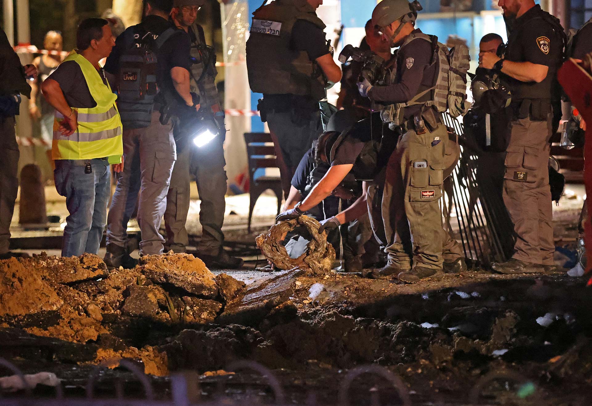 Las labores de rescate continúan.
