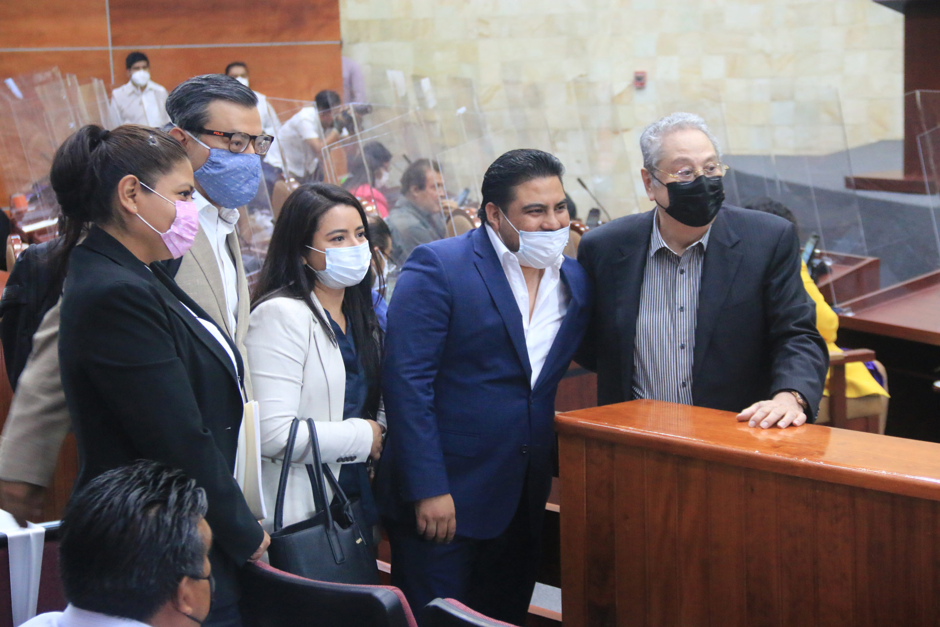 Diputados de Morena, entre ellos, Ericel Gómez Nucamendi, pidieron tomar en cuenta la antigüedad de las y los trabajadores de la salud. Archivo