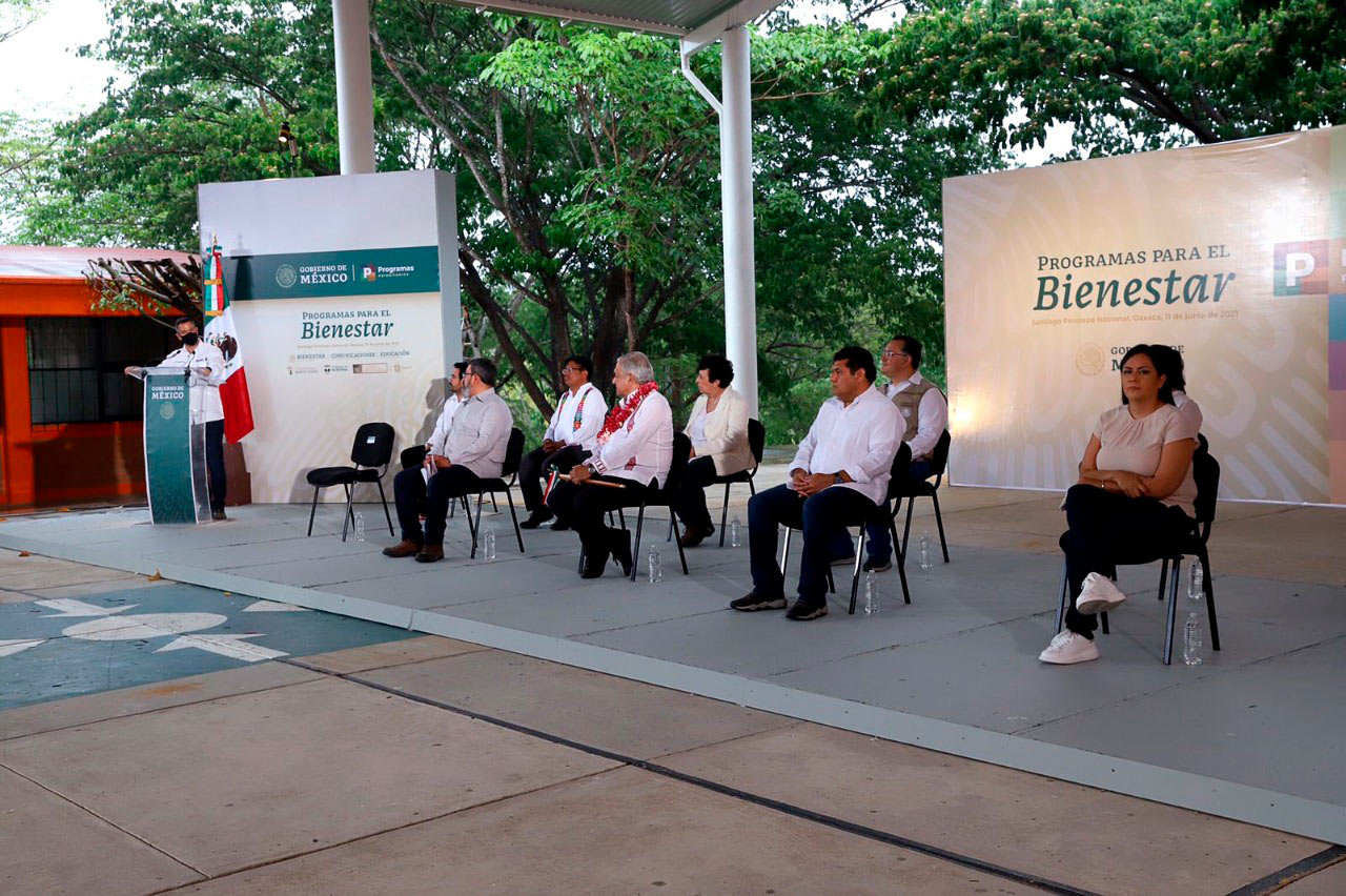 Murat Hinojosa expresó que gracias a la coordinación que se ha logrado en el sector salud, la reactivación turística va en ruta. Mario Jiménez Leyva
