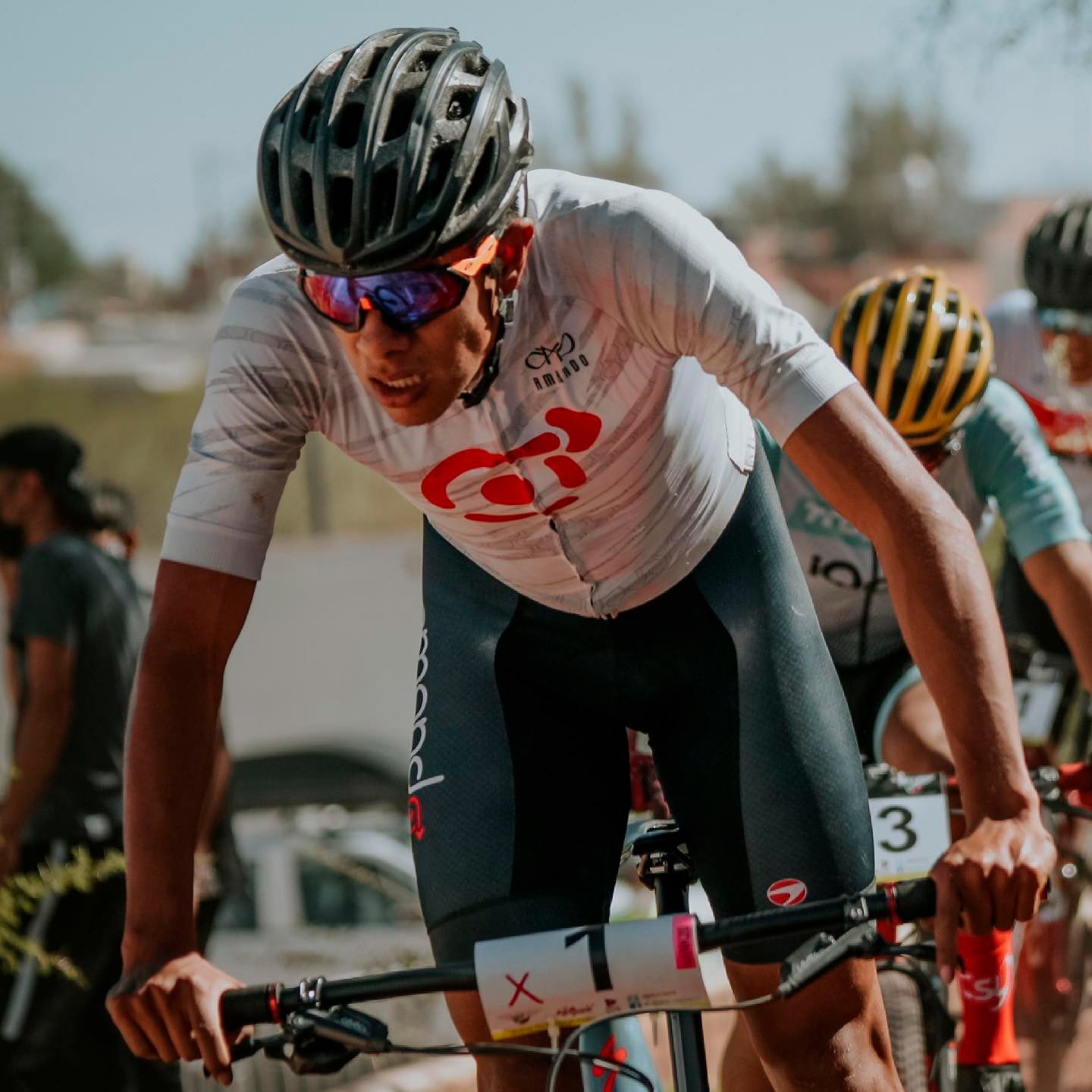 Quinto lugar para Amando Martínez en la categoría élite varonil.