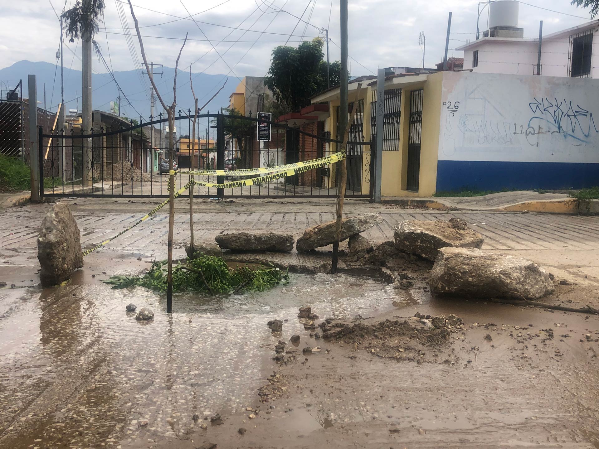 Habitantes de la zona esperan la intervención de SAPAO.
