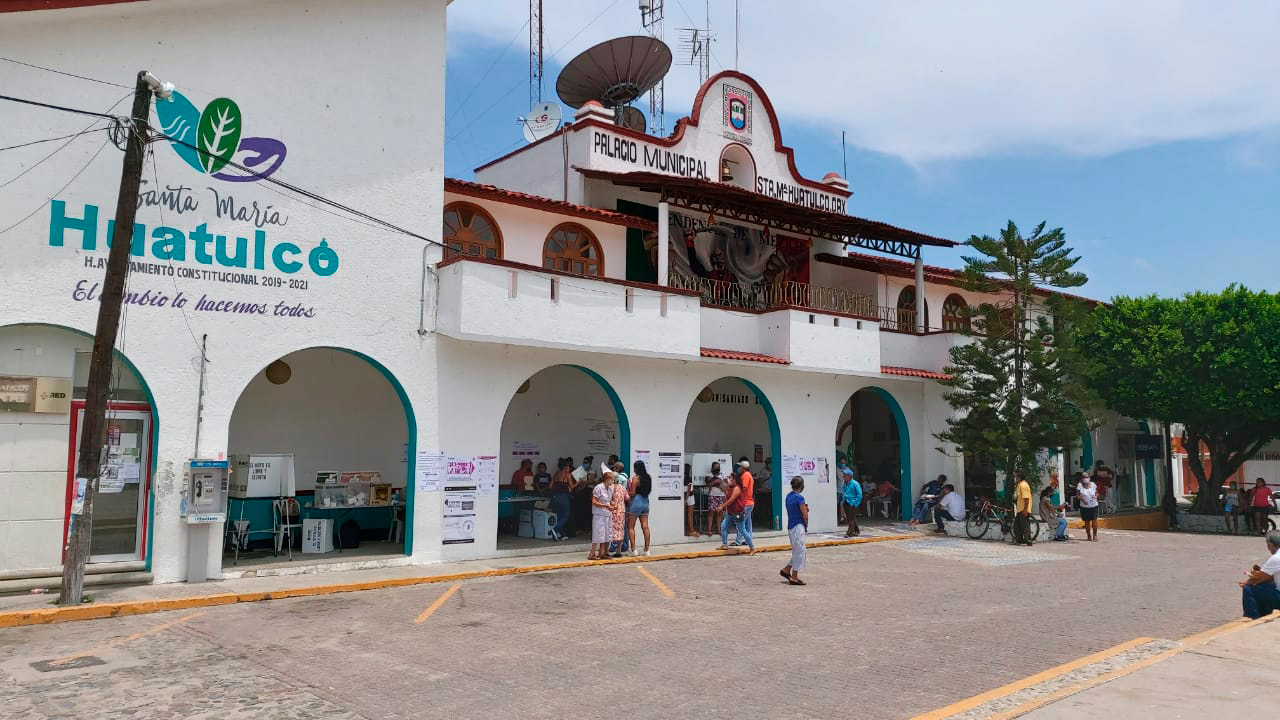 En Huatulco, todo transcurrió con normalidad.