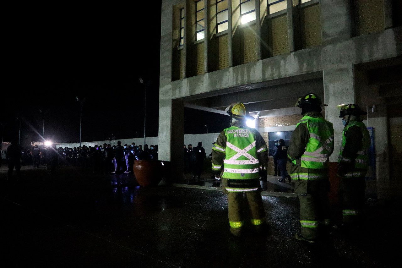 Personal de la Secretaría de Seguridad Pública de Oaxaca participó en el operativo.