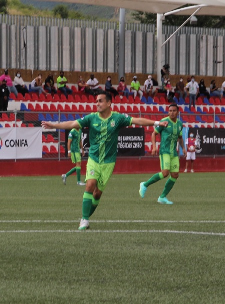 Con gol tempranero, Víctor Lojero abrió el marcador a favor de los Chapulineros.