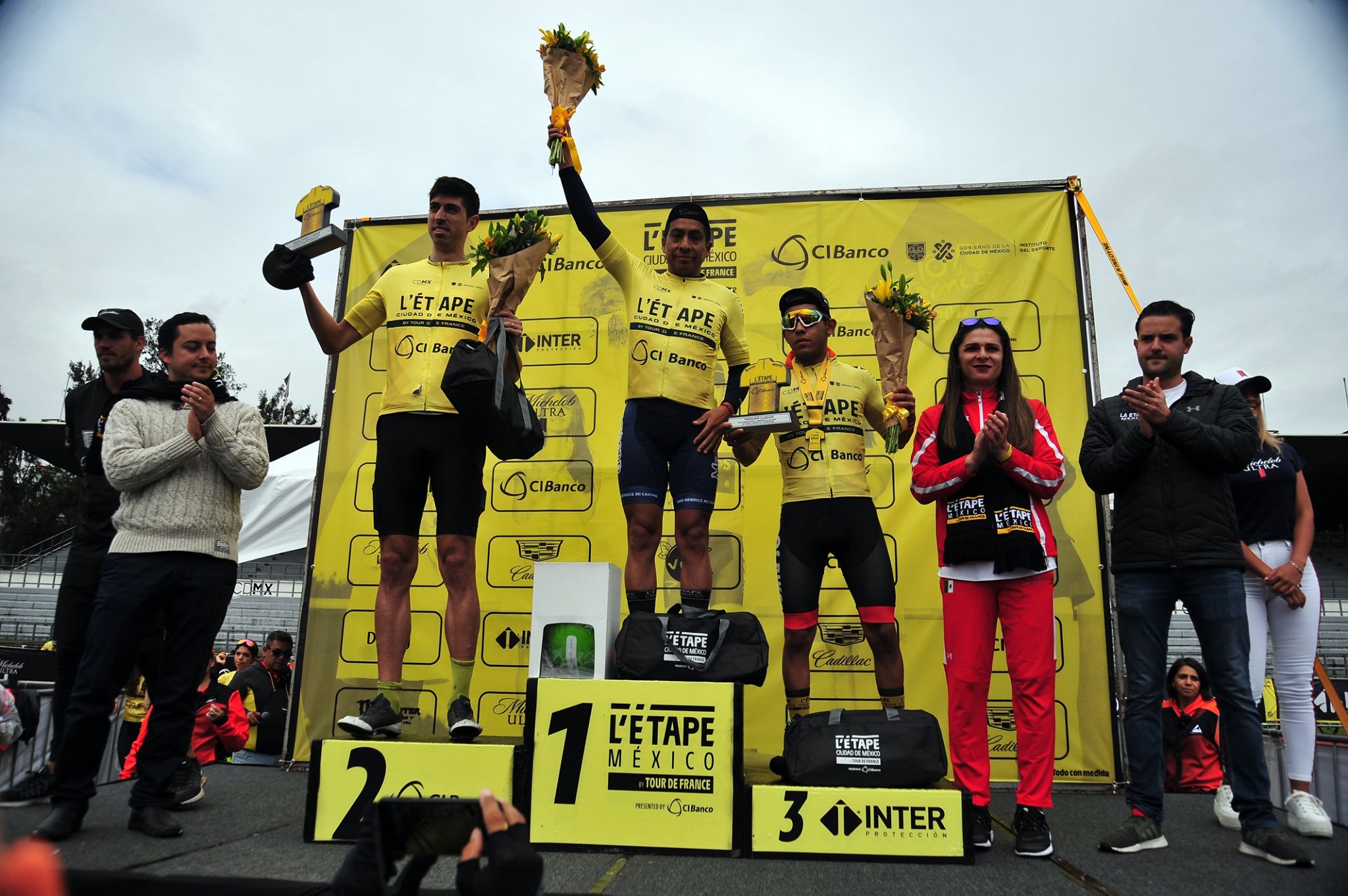 La premiación de la Etapa México se realiza con un ambiente similar al del Tour de Francia.