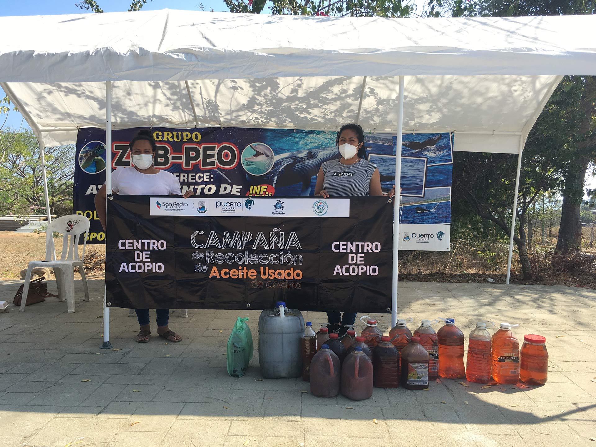 El módulo de recolección de aceite de cocina usado, se ubica en el acceso a Puerto Angelito.