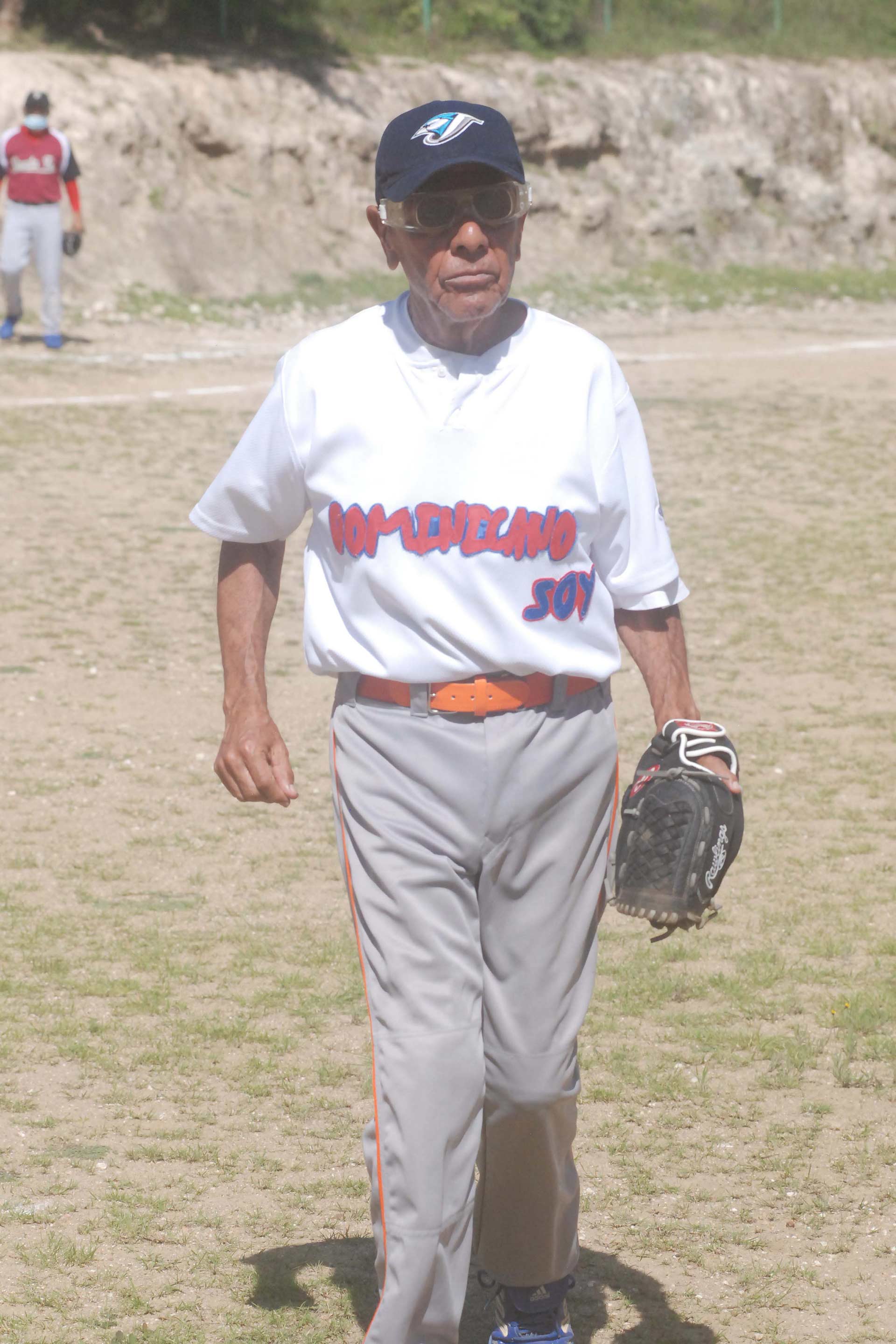 Agustín González cubrió toda la ruta por los Cuervos.
