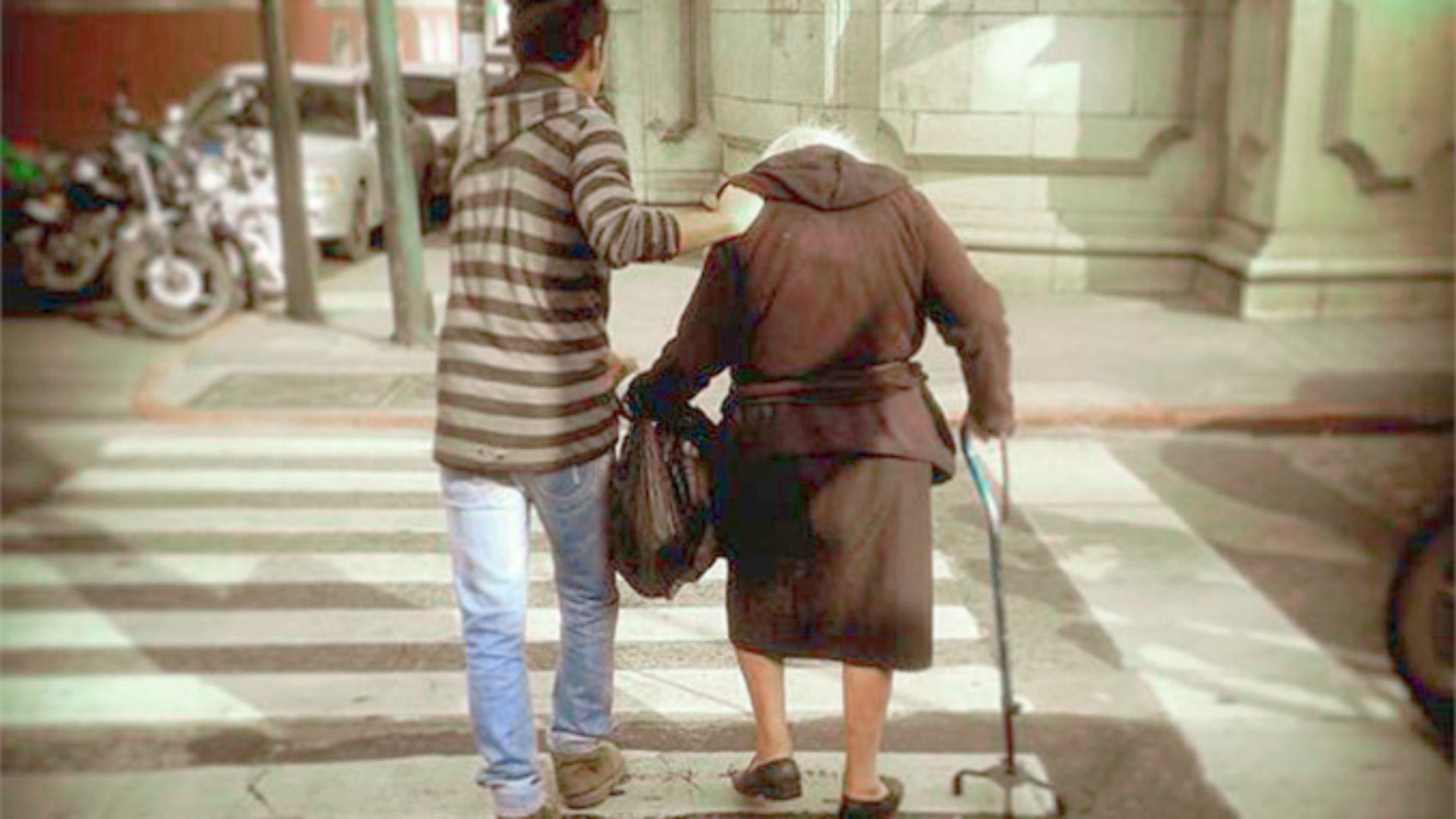 Las personas de la tercera edad, están principalmente en riesgo.