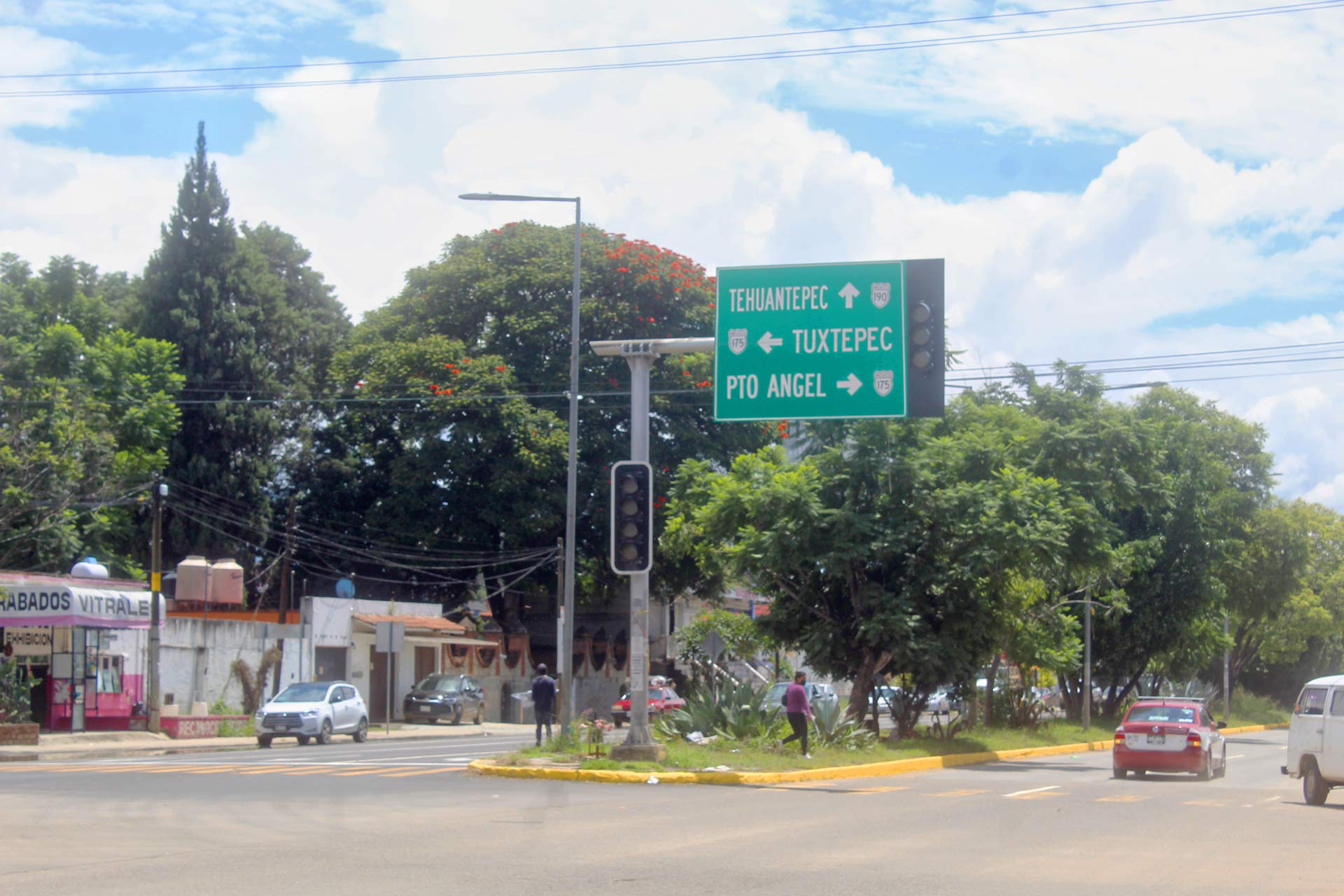 En la zona no hay presencia de elementos de la Policía Vial.