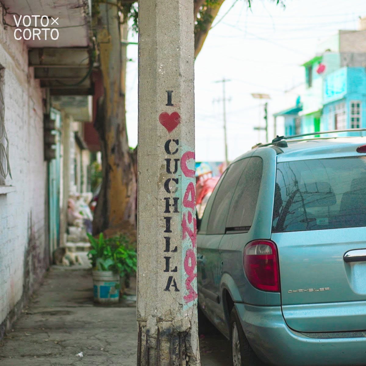 “Cuchilla”, de Alberto Sánchez Jiménez y Eunice Giselle Bustos, cuenta acerca de Cuchilla del Tesoro, un barrio peculiar al norte de la Ciudad de México, azotado por la violencia.