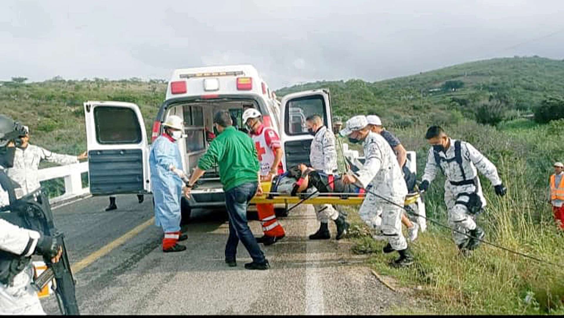 El lesionado fue trasladado de emergencia a un hospital.