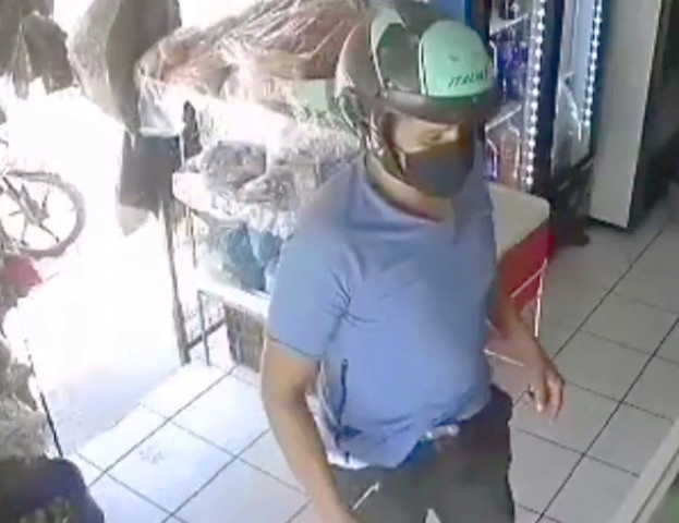 El sujeto, que llevaba un cuchillo, ya fue identificado por las autoridades.