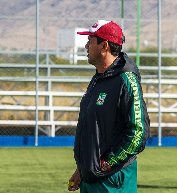 El director técnico Omar Arellano quiere ser campeón con los Chapulineros de Oaxaca.