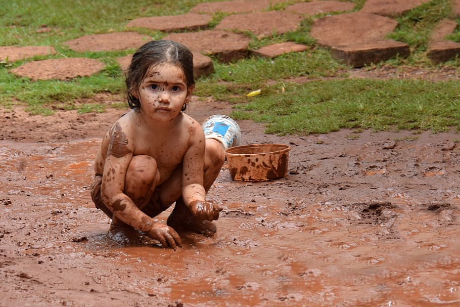 No bañe al niño o niña durante una semana. Pxfuel