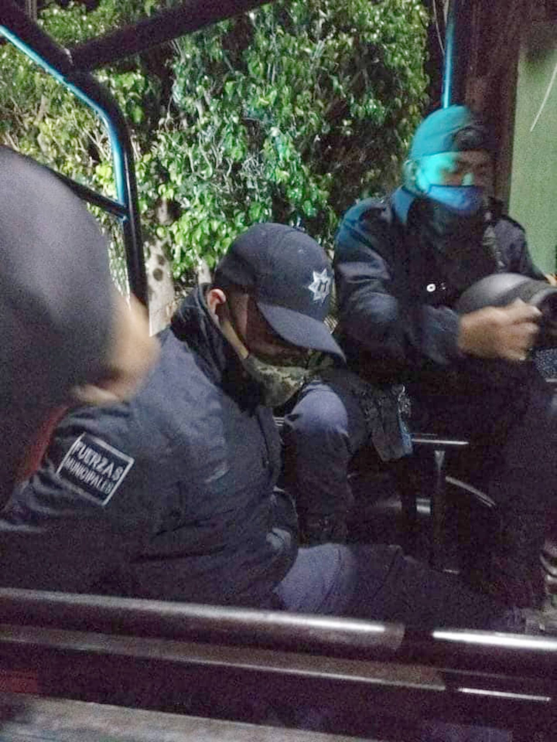Vecinos de la agencia de Candiani los sometieron dentro de su jurisdicción.