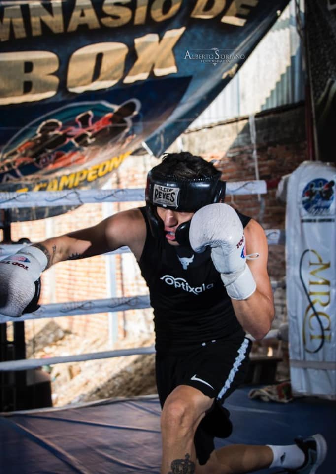 Sergio Chirino Jr ya se prepara para ir en busca de su décimosexta victoria como boxeador profesional.