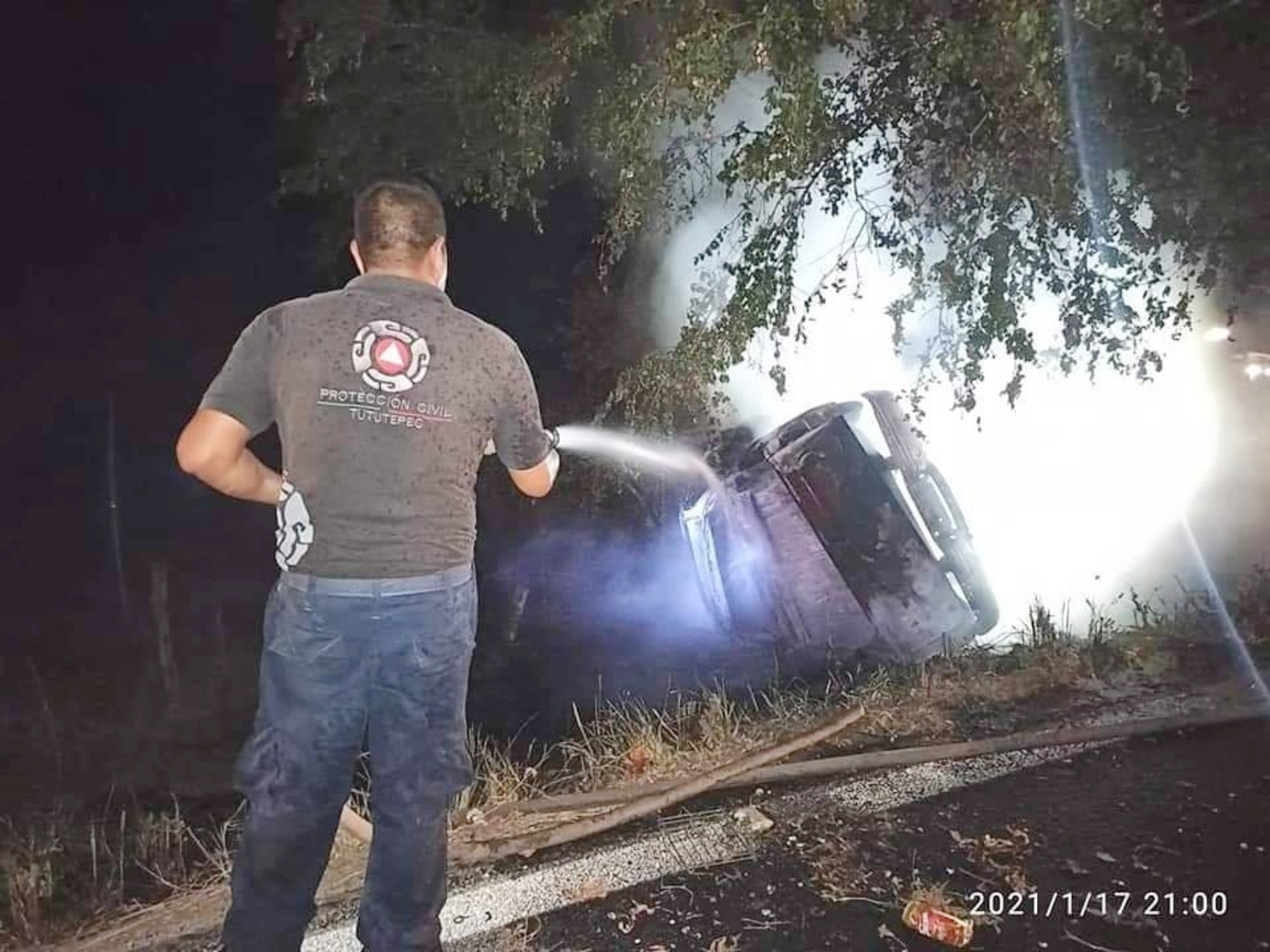 El percance ocurrió en la carretera federal 200, en Santa Rosa de Lima.
