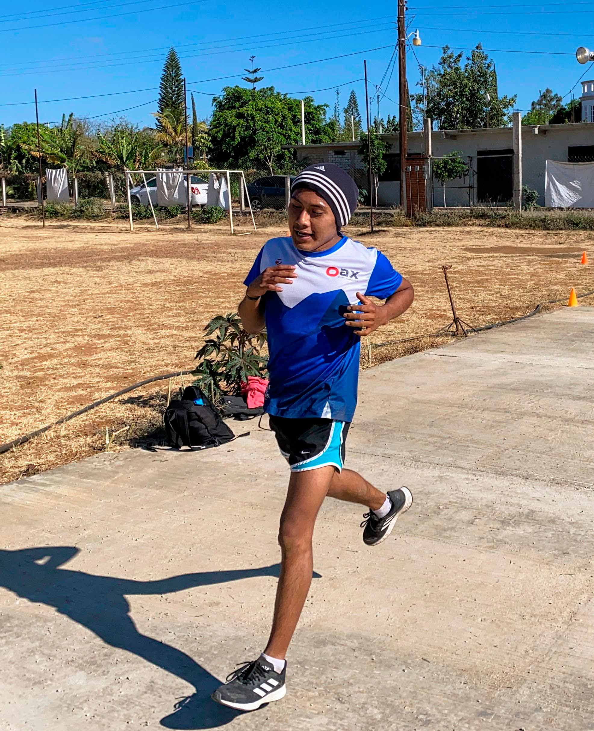 El juvenil Roque Luis competirá en la distancia de 15 kilómetros en Tlatlauquitepec, Puebla.