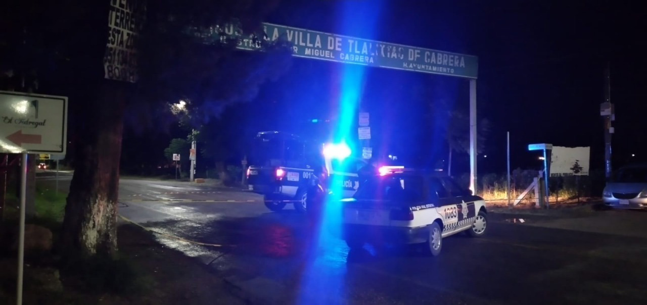 El acceso fue cerrado en la avenida donde ocurrió el accidente.