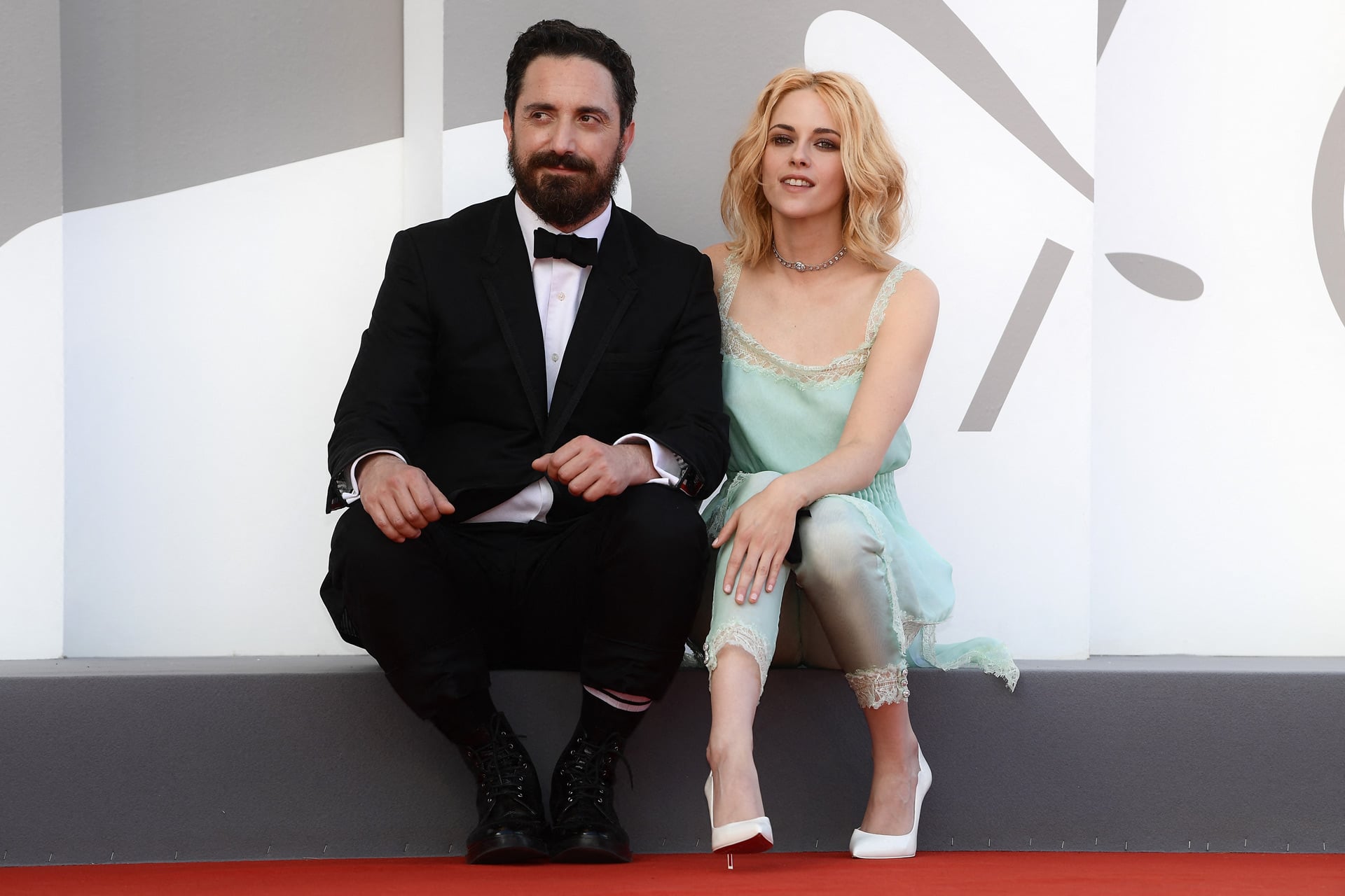 Diana de Gales es interpretada por una sorprendente Kristen Stewart.