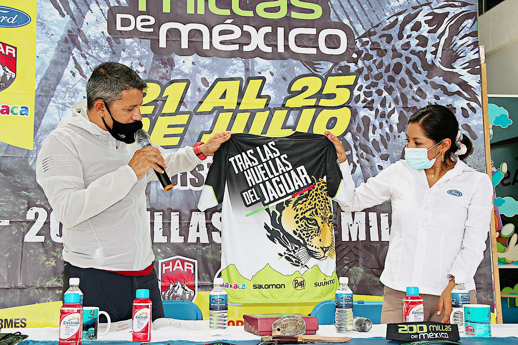 Con cien corredores de ultrafondo irán tras las huellas del jaguar.