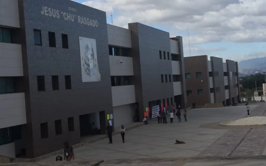 Encuentra Fiscalía de Oaxaca a niña desaparecida pero no la entregan | NVI  Noticias