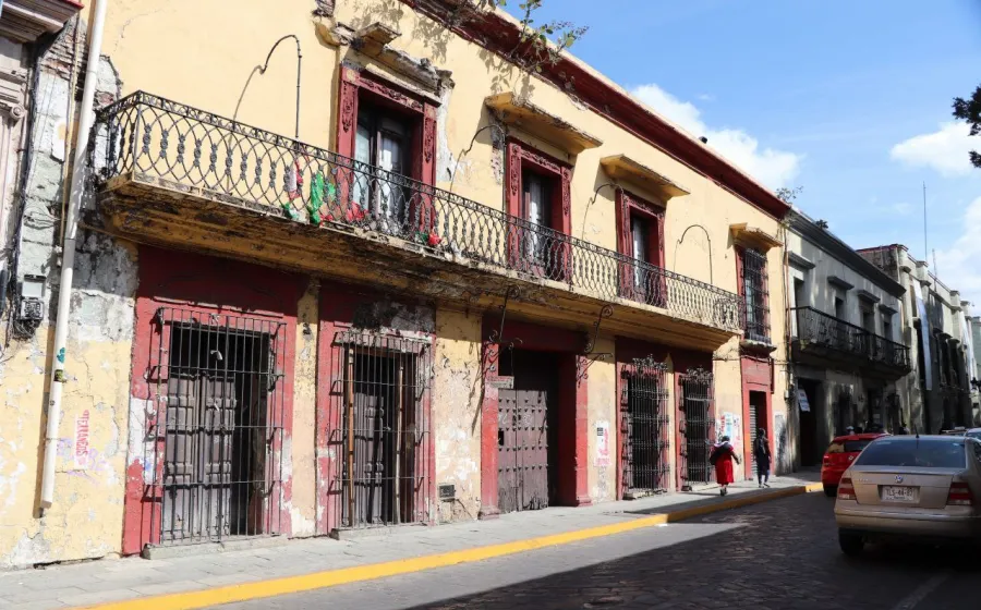 Riesgo en Oaxaca de Juárez por casas abandonadas | NVI Noticias